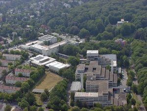 La sede del BKA a Wiesbaden © CC BY-SA 3.0 Wo st 01 WC
