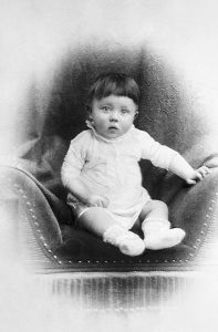 Hitler bambino © Bundesarkiv B 183-1989-0322-506 © CC BY-SA 3.0